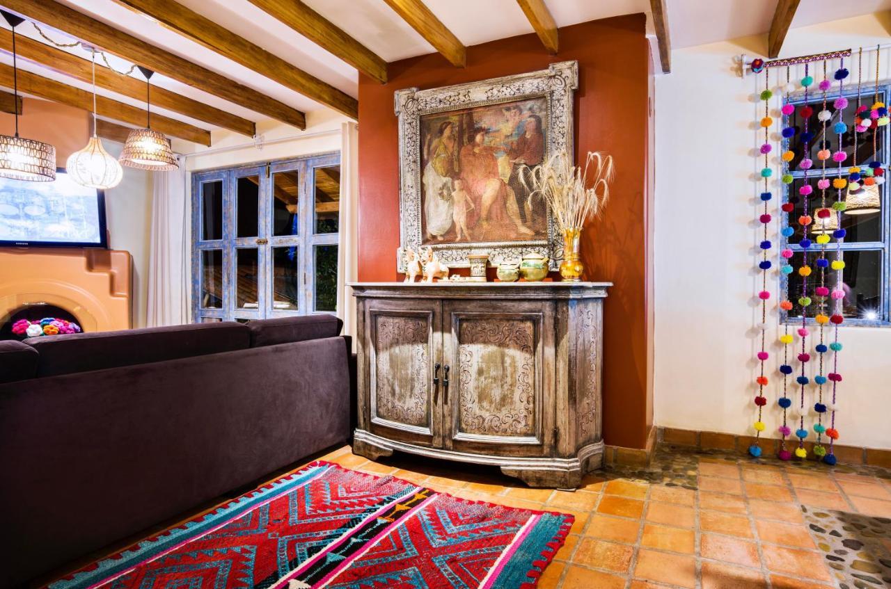 Apu Chicon * Urubamba